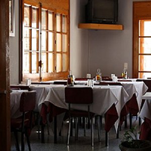 Pensió Bar Restaurant Fluvià
